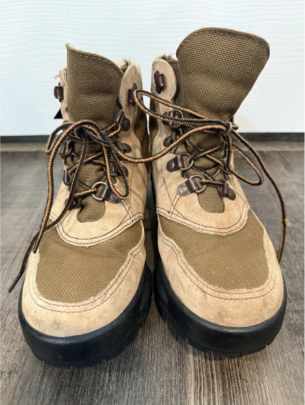 Danner Cross Hiker Brown Waterproof Insulated Hiking Boots Womens Size 9W